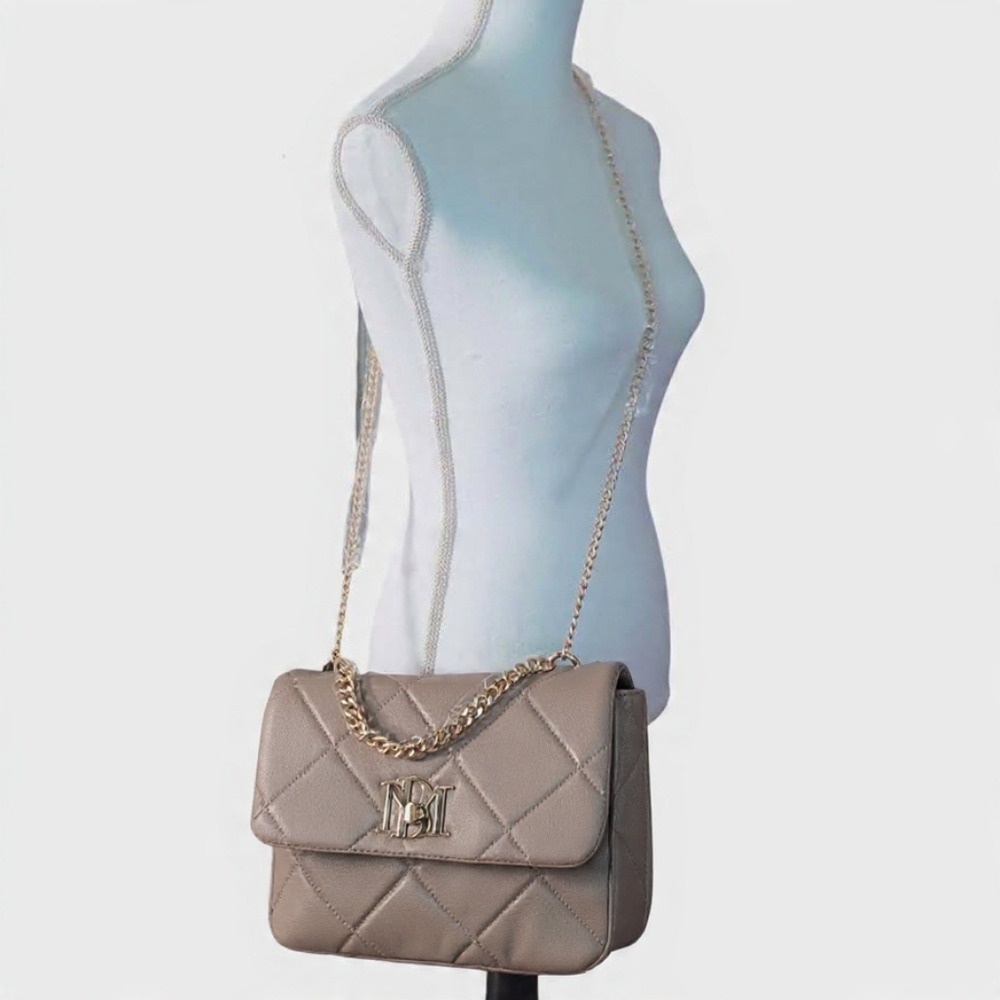 Badgley Mischka Messnger Crossbody Handbag WITH Cardholder - Picture 5 of 16